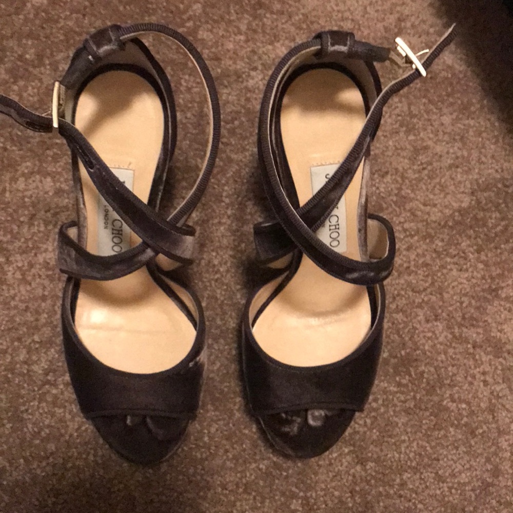 Jimmy Choo Velvet pumps 6.5